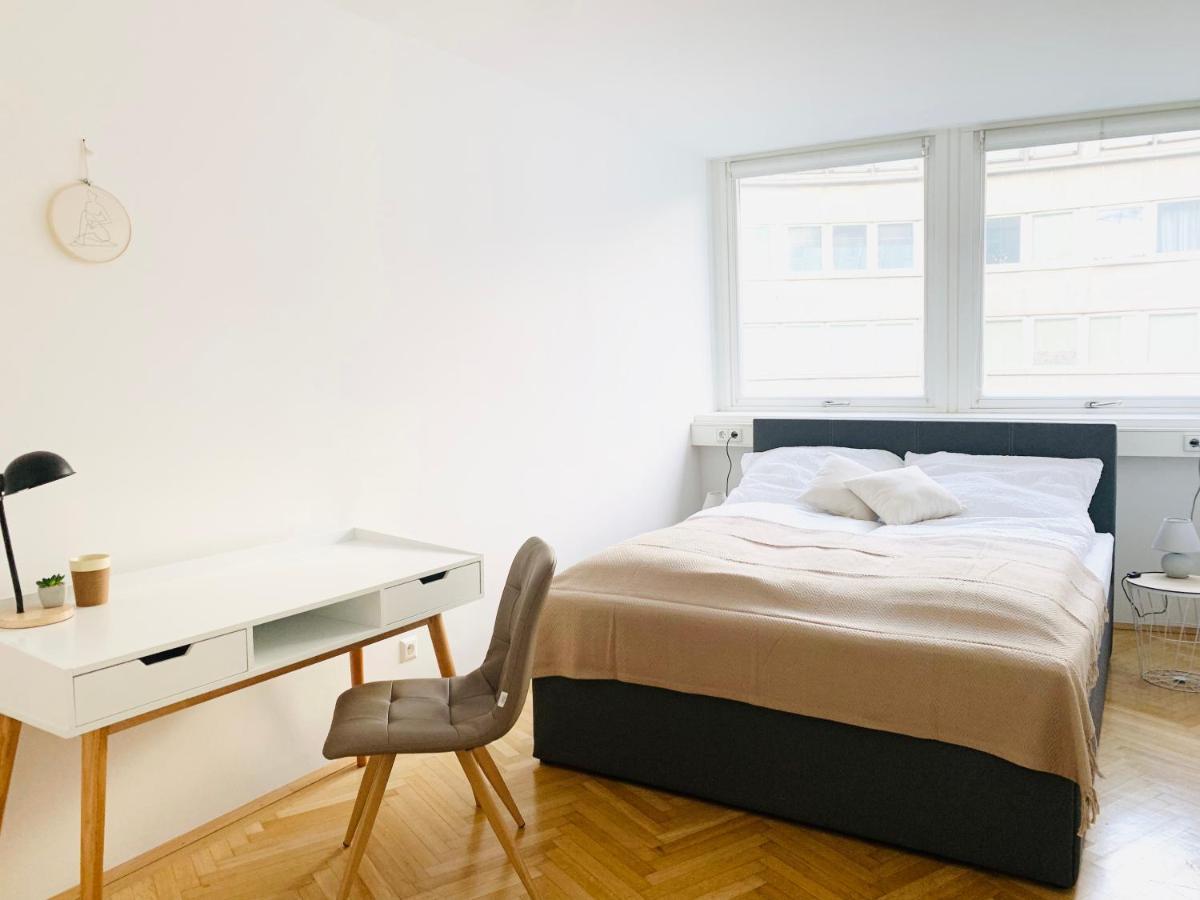 Ruhige Wohnung Im Gasometer Wien *Wifi*U3*Netflix* Exterior photo